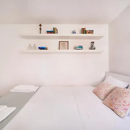 Light Filled Near Chiado, By Timecooler Apartment *