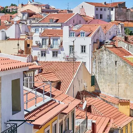 Apartment Light Filled Near Chiado, By Timecooler Lisbon