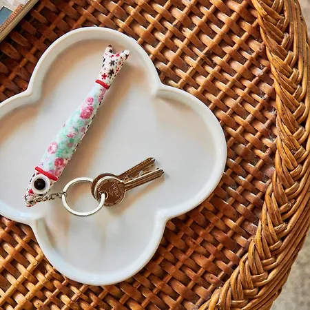 公寓 Light Filled Near Chiado, By Timecooler *