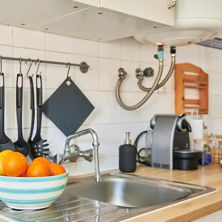 Light Filled Near Chiado, By Timecooler 公寓